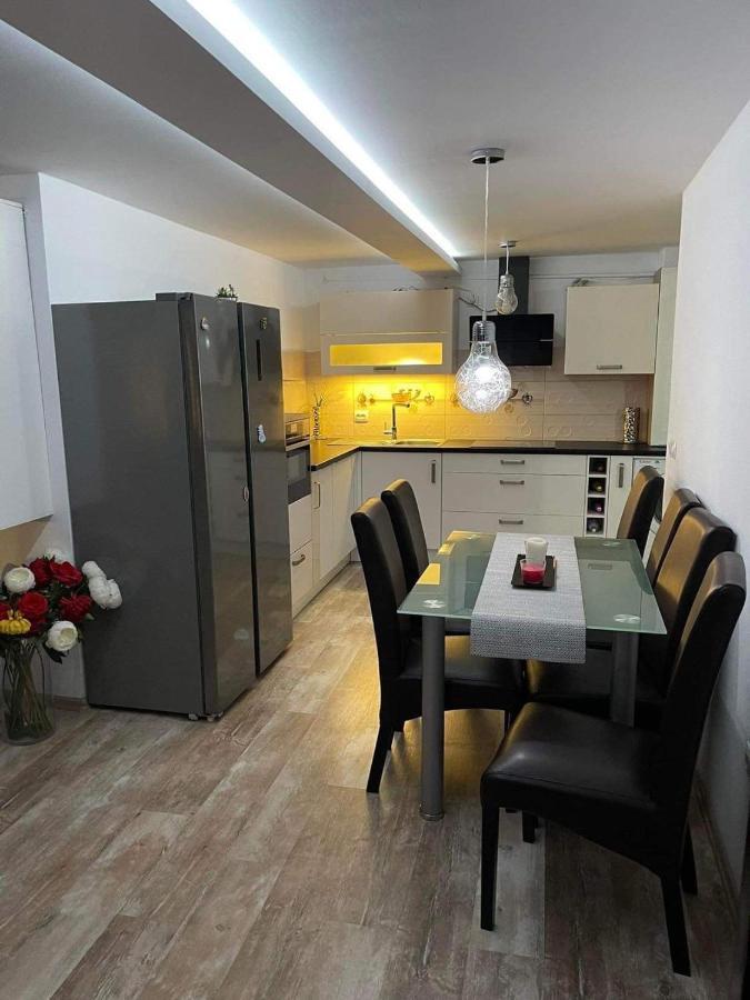 Apartament Ema Bistrita  Exterior photo